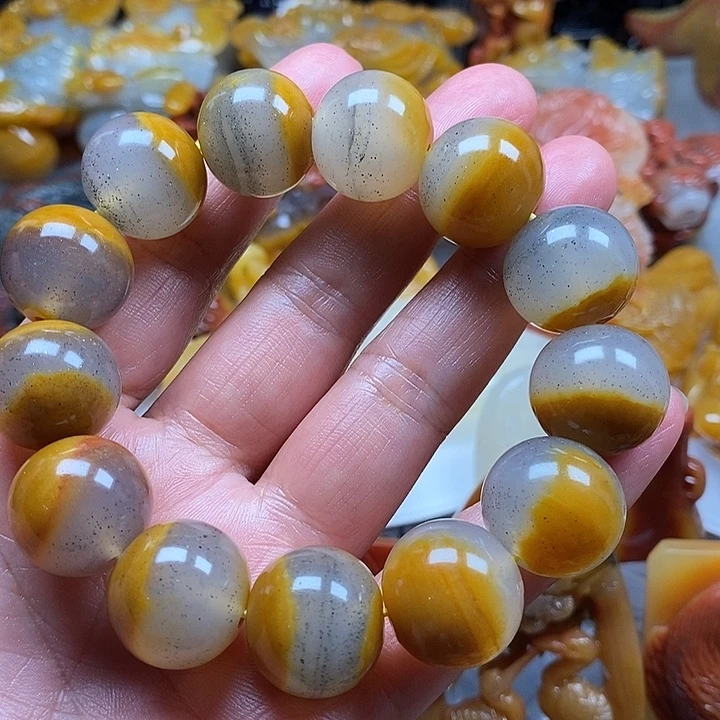 石英质玉（黄龙玉）合金颈饰