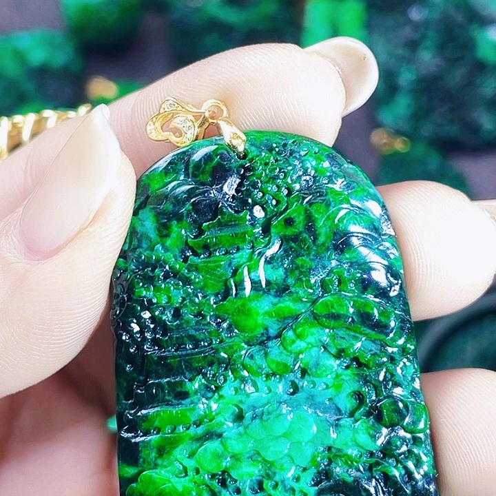 翡翠银S925镶嵌颈饰