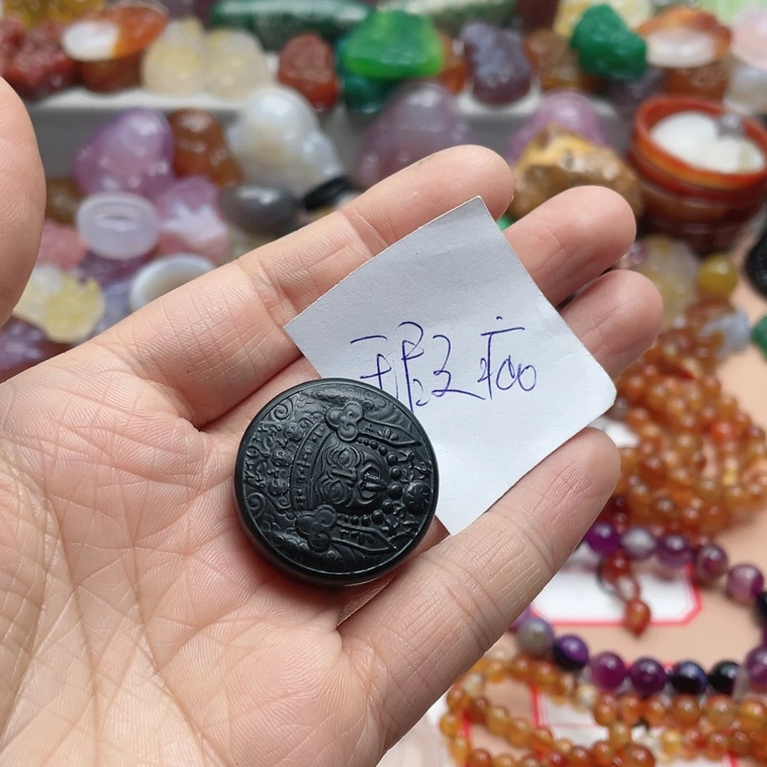 玛瑙/玉髓颈饰合金林**?