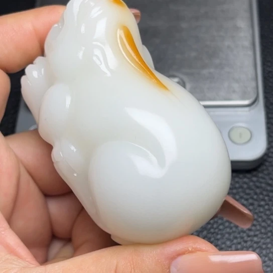 和田玉未镶嵌珠宝奇石