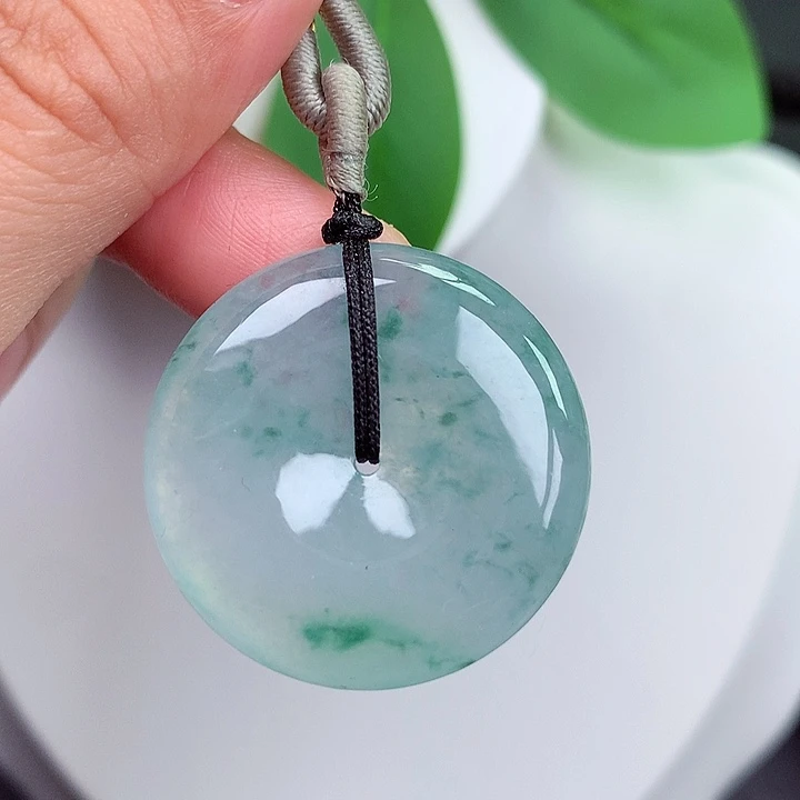 颈饰未镶嵌翡翠平安扣 29x5.8mm