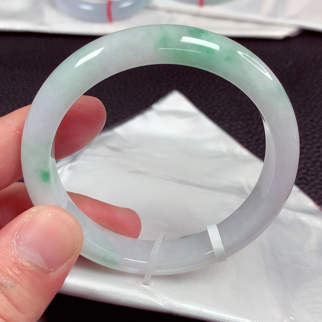 翡翠未镶嵌手镯天然翡翠手镯