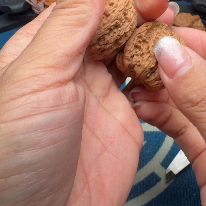 桃核吊坠文玩核桃秘闻