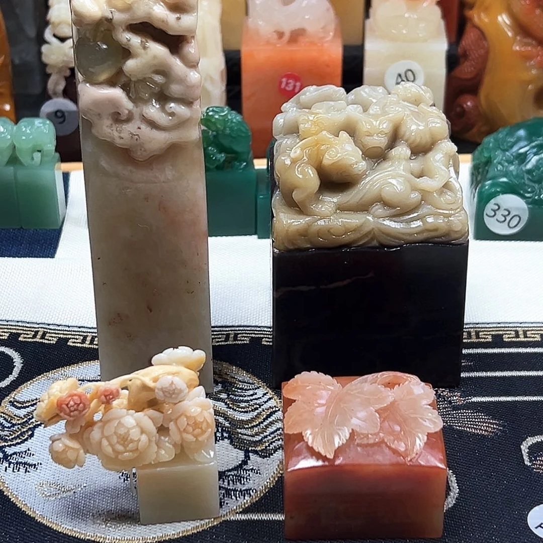 泰***华寿山石印石寿山石雕刻