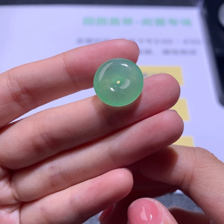 翡翠未镶嵌挂件翡翠裸石