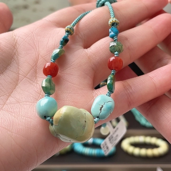 未镶嵌绿松石珠宝奇石