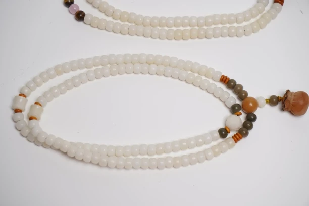 菩提108带黄色钱袋 家居饰品小把件 原木原色