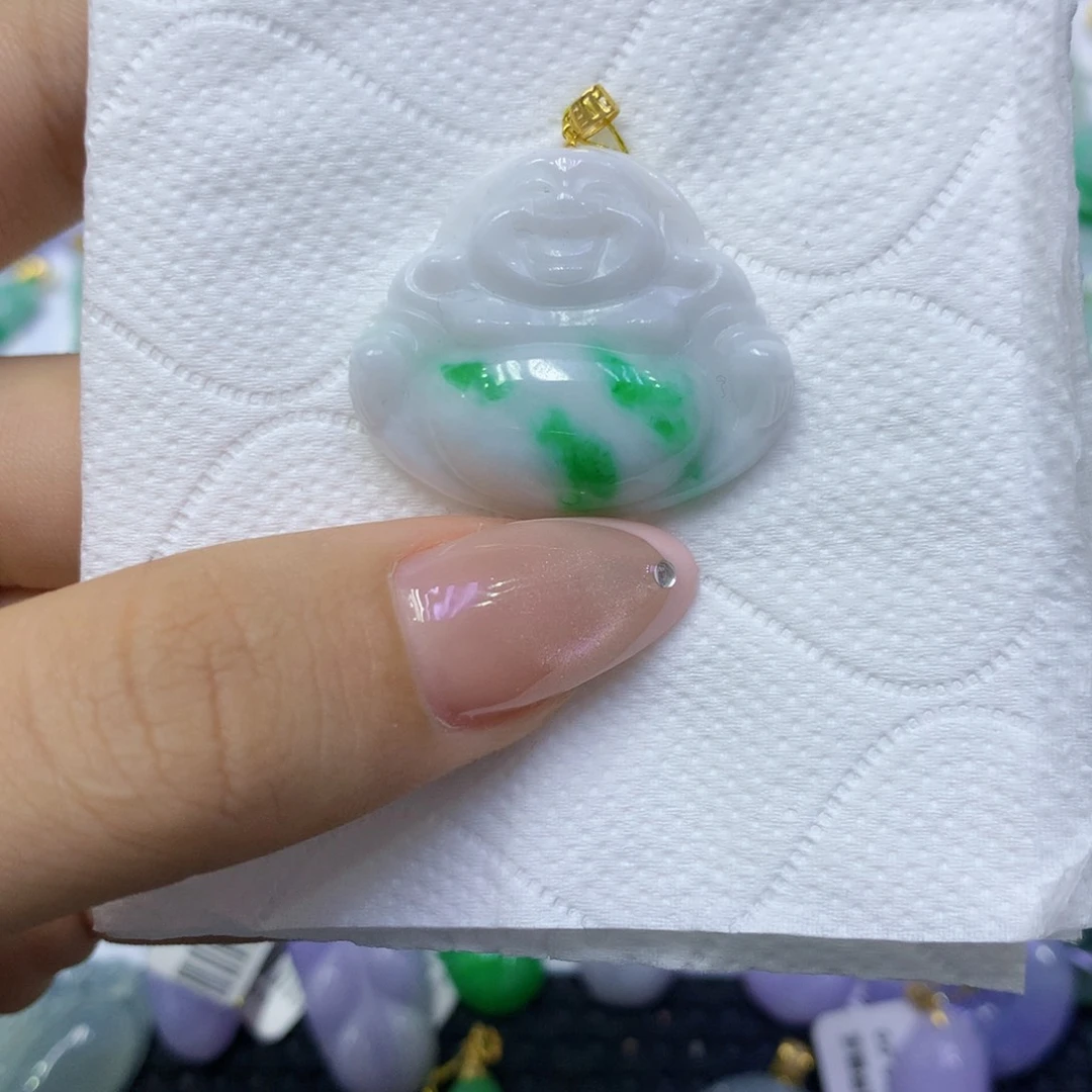 颈饰18K金镶嵌翡翠