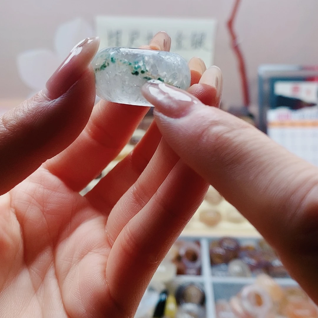 含***-玛瑙/玉髓戒指未镶嵌