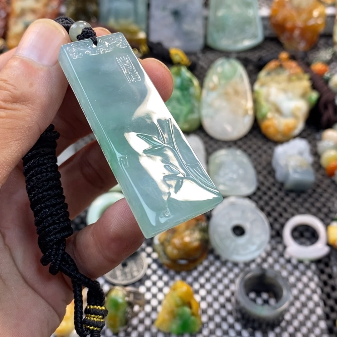 花***开翡翠未镶嵌手链翡翠