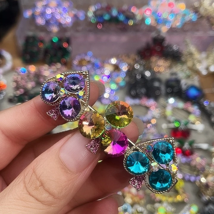 皮质铁合金彩色边夹