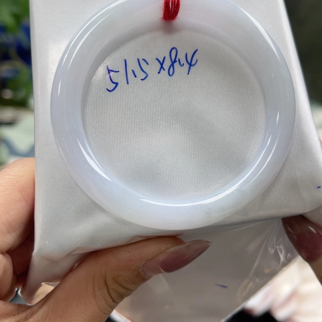 未镶嵌手镯翡翠翡翠