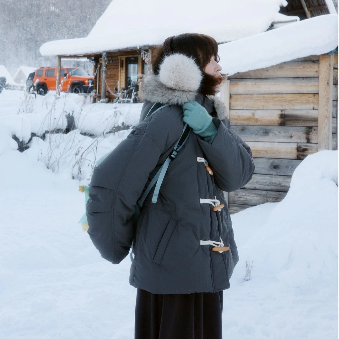 「白描工作间」"科隆暖雪"可拆卸毛领牛角扣羽绒服小个子冬季外套