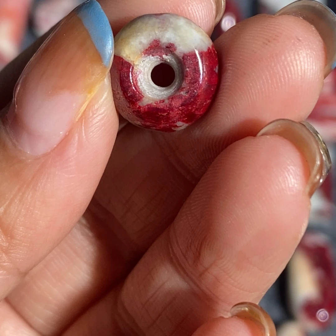 秋***起天然辰砂天然朱砂原石原矿平安扣