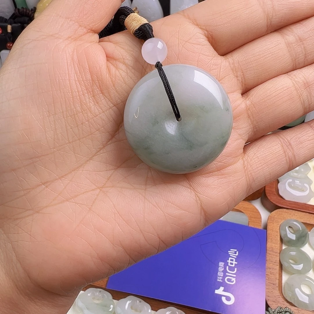 石英质玉手镯未镶嵌静****好