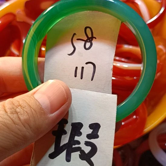 手镯玛瑙/玉髓未镶嵌