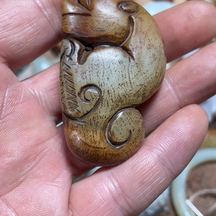 和田玉（糖玉）未镶嵌颈饰