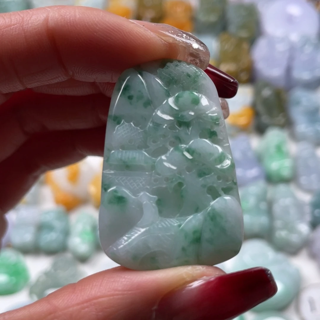 翡翠吊坠(赠链)18K金镶嵌