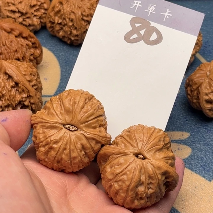 文玩核桃吊坠l*j乾隆莫80