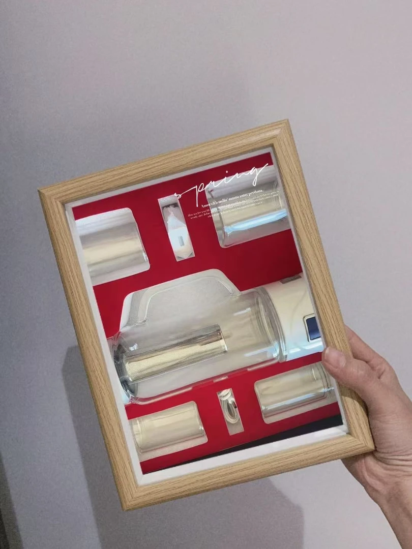 【精选】个性精美家具卧室相框1