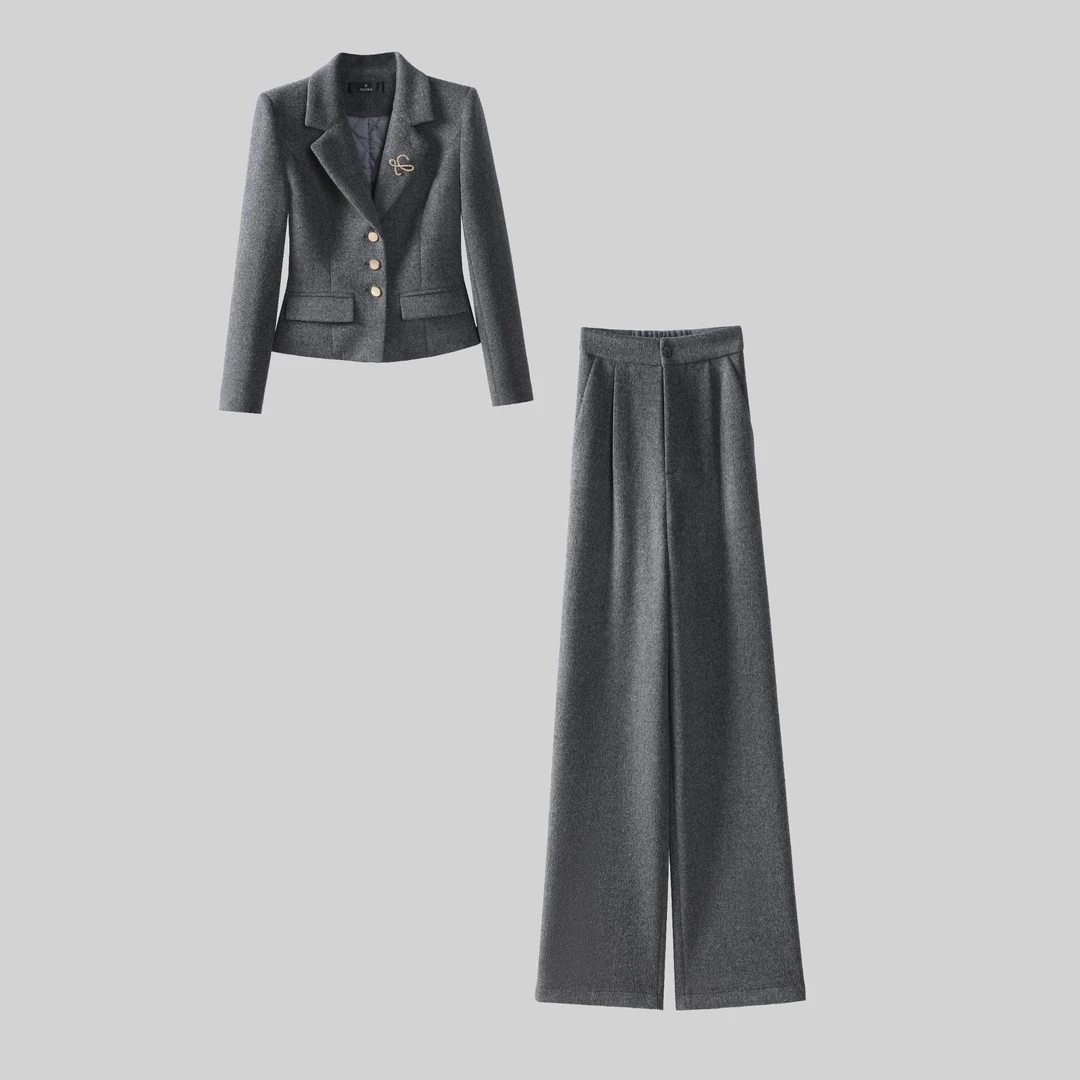 〈纪朵研〉1686休闲风时尚套装秋冬秋季粗花呢轻奢女装