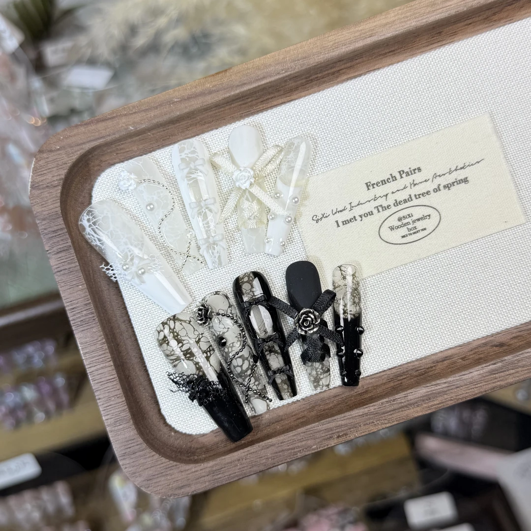 【黑白蕾丝】ZHUZHU纯手工穿戴甲高级定制雕花平替美甲