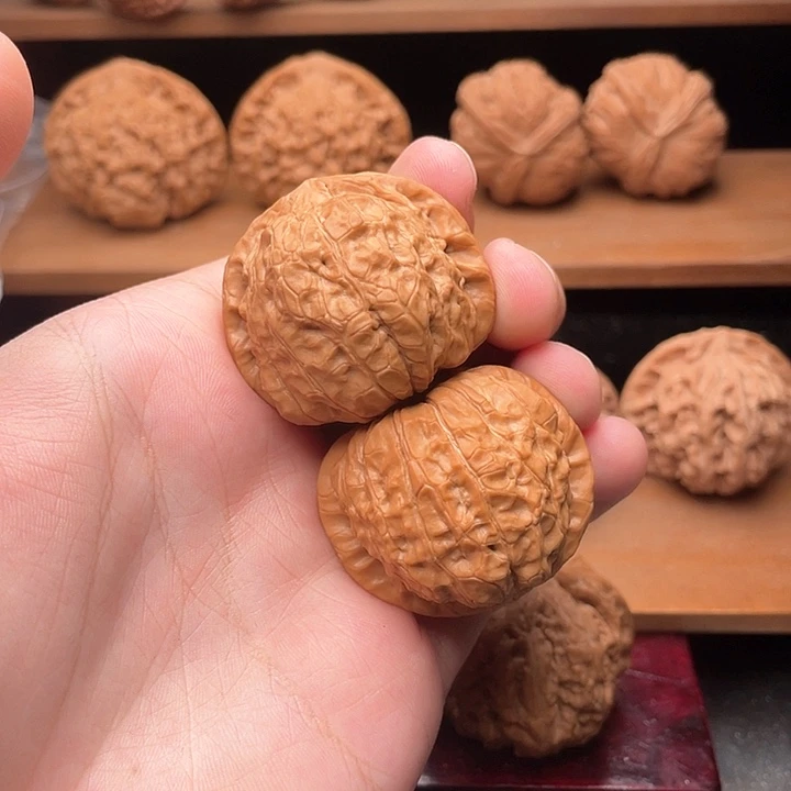 吊坠文玩核桃41全品毕业红皮原装南瓜墩