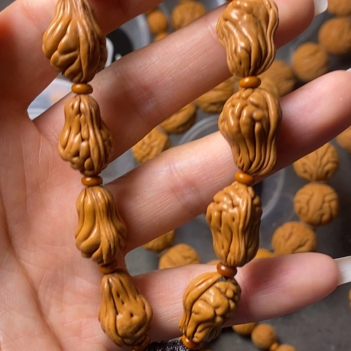 文玩核桃手串秦岭野生龙纹桃核13