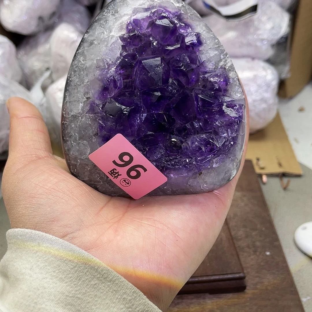 水晶大型摆件（非配饰）未镶嵌