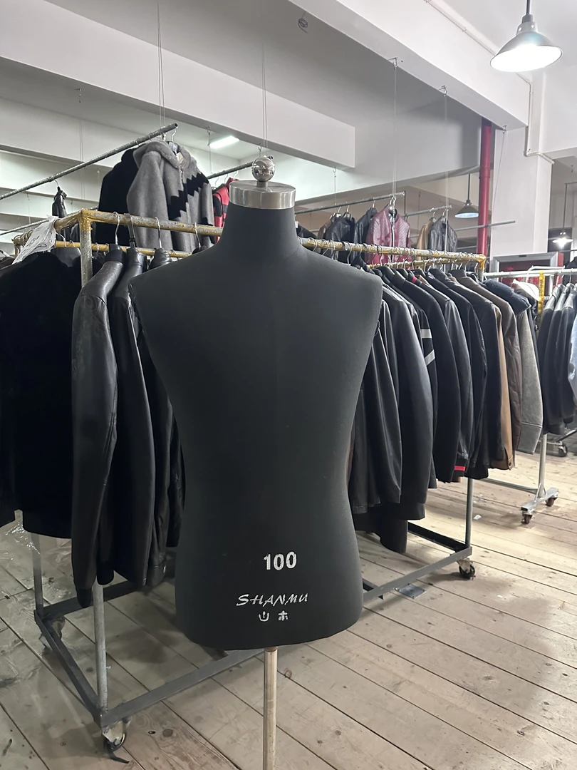 真皮皮衣样衣清仓孤品尾单男装海宁源头工厂批发DD