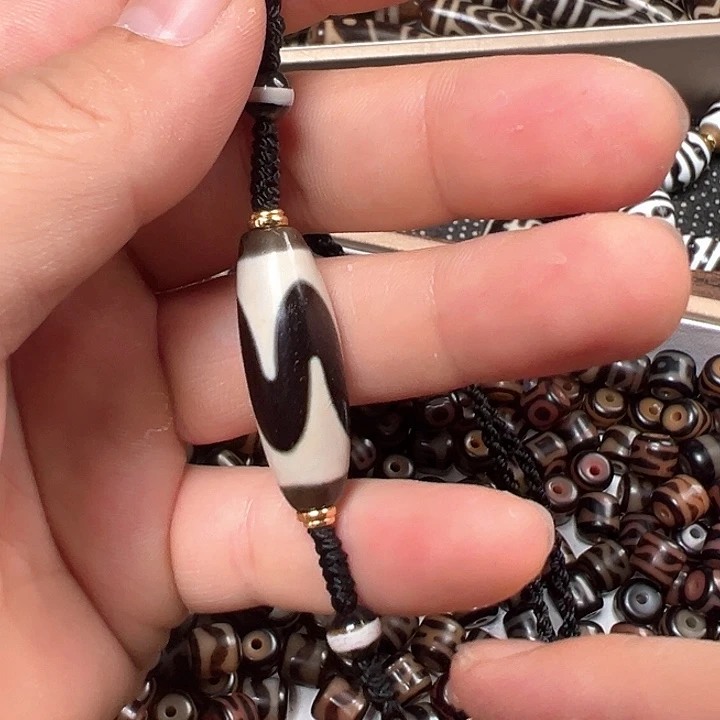 风***起玛瑙/玉髓未镶嵌颈饰