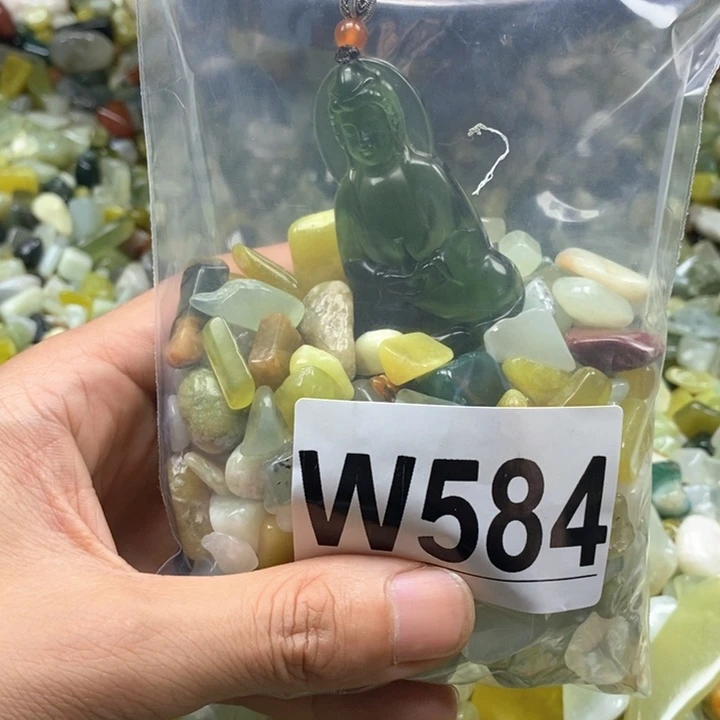 未镶嵌岫玉鱼缸石