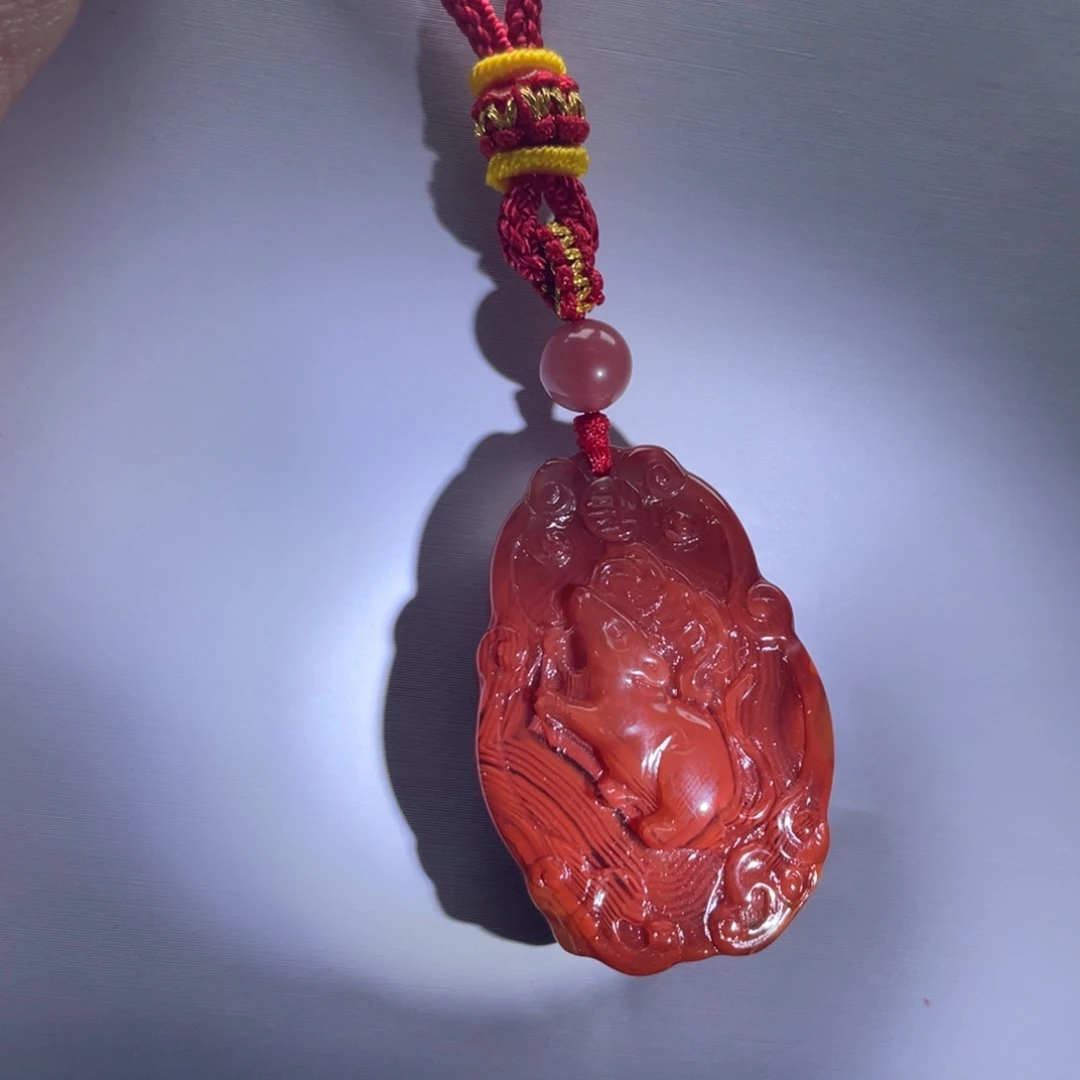 南红玛瑙川料南红鼠来宝吊坠未镶嵌