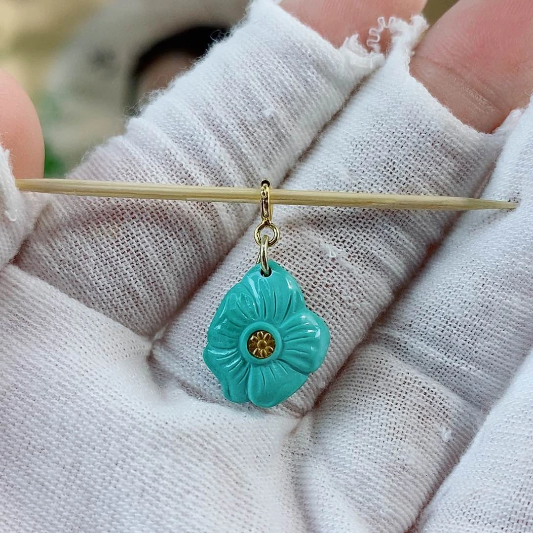 未镶嵌绿松石珠宝奇石