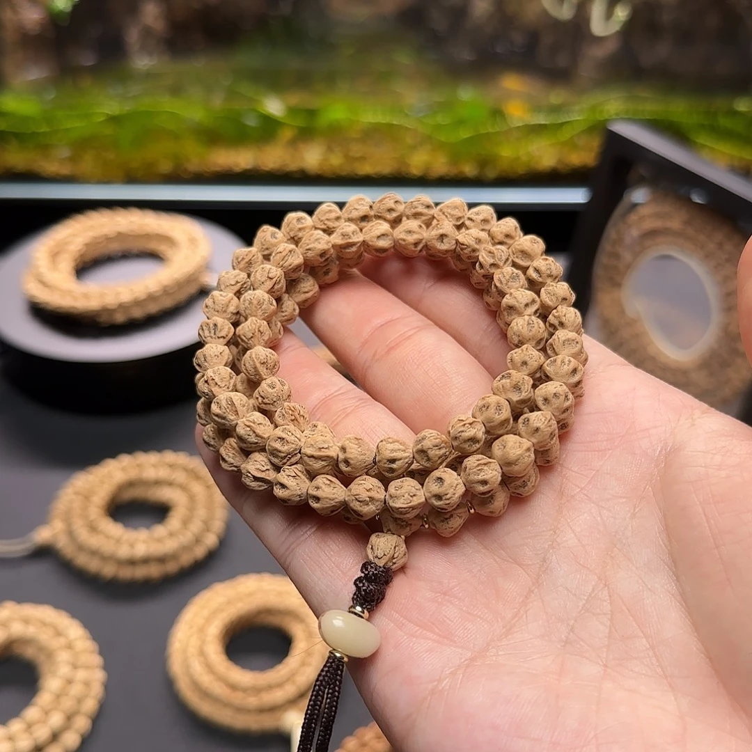 m***l柏香籽/百香籽吊坠