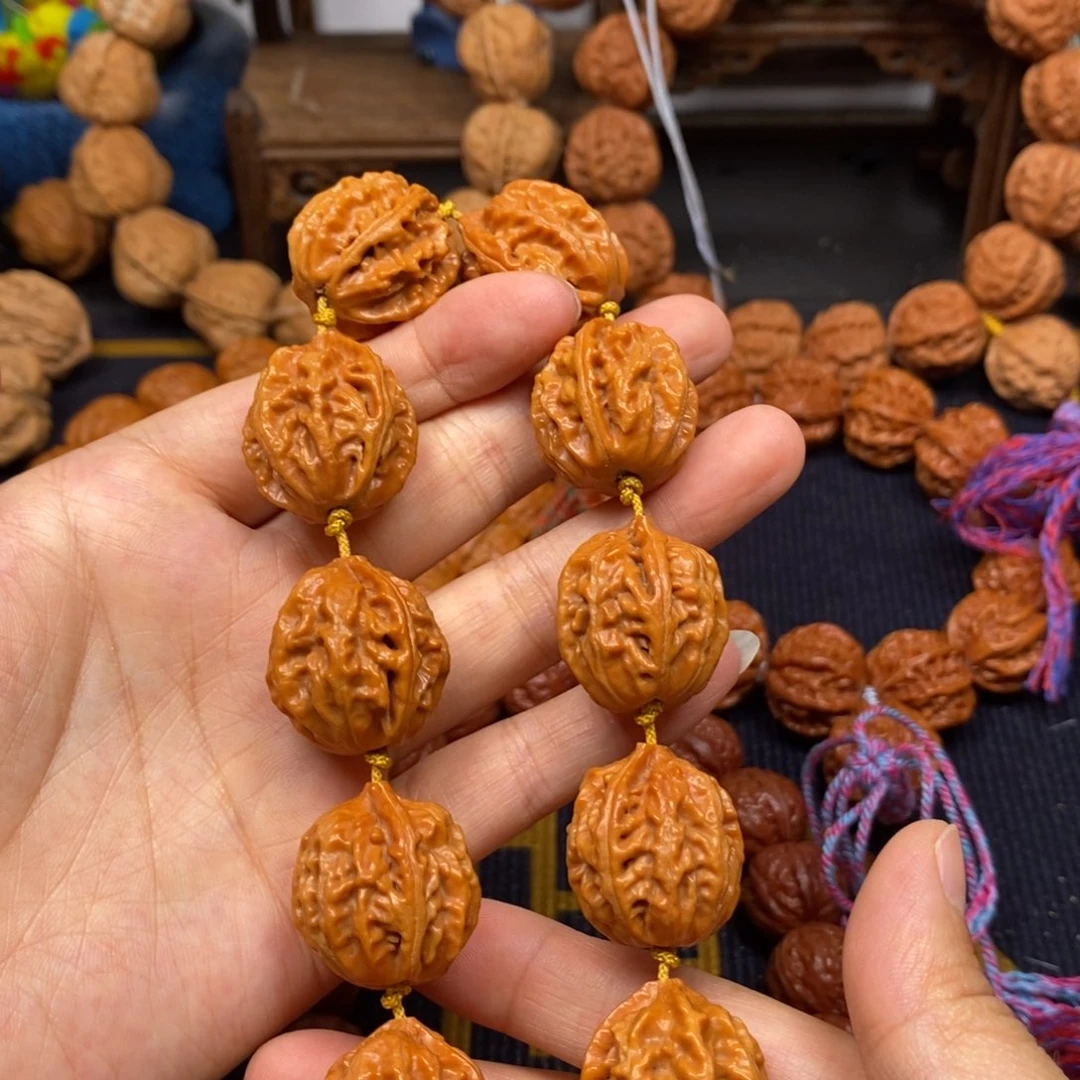 桃核手串火焰纹龙脊