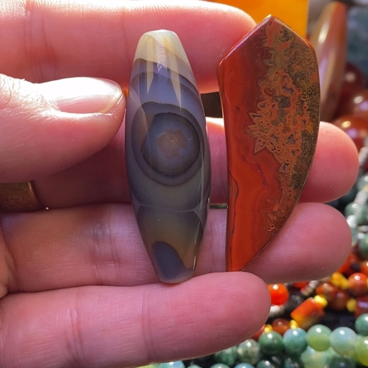 【闪购商品】玛瑙/玉髓颈饰未镶嵌山**夫