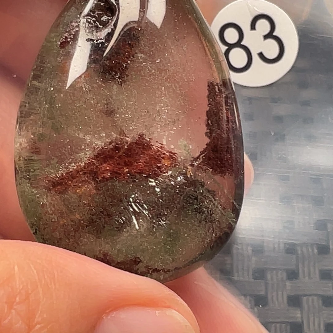 城***閎水晶未镶嵌颈饰天然