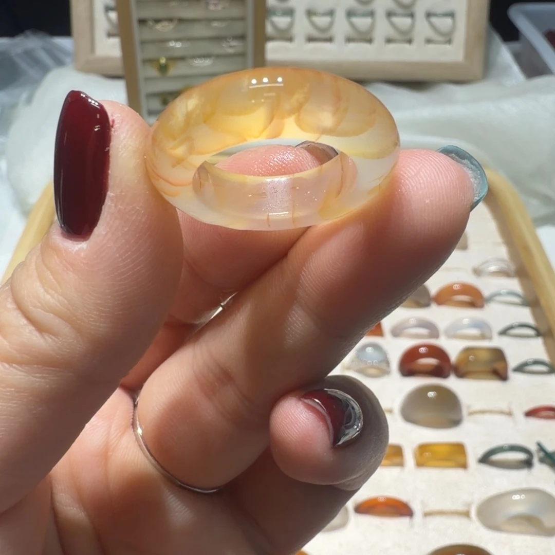 玛瑙/玉髓未镶嵌戒指港1/不退换