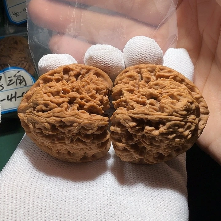 吊坠文玩核桃南疆三角0001