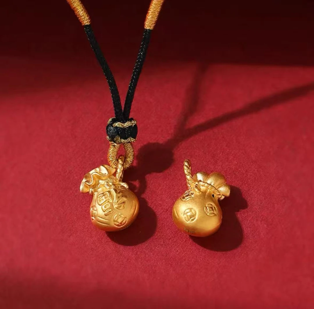 CoCo时尚简约百搭福袋吊坠不掉色洗澡可戴K0331黄金