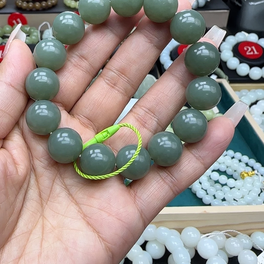 未镶嵌手链和田玉