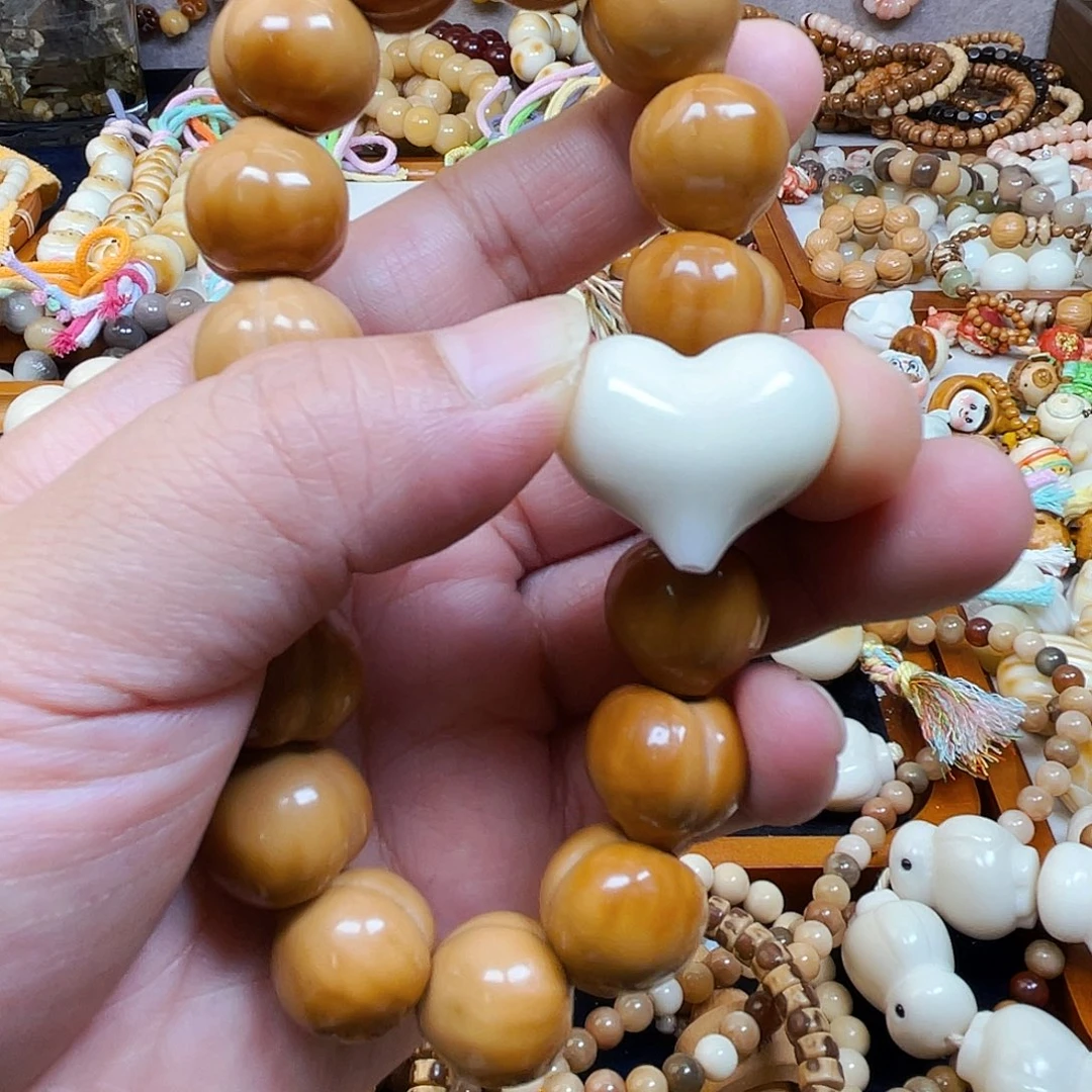 吊坠菩提根/象牙果