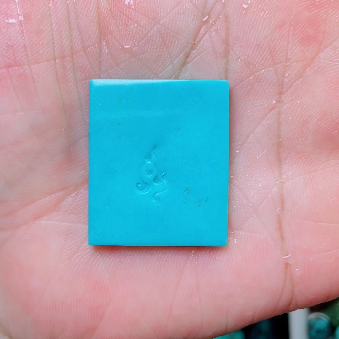 绿松石未镶嵌挂件