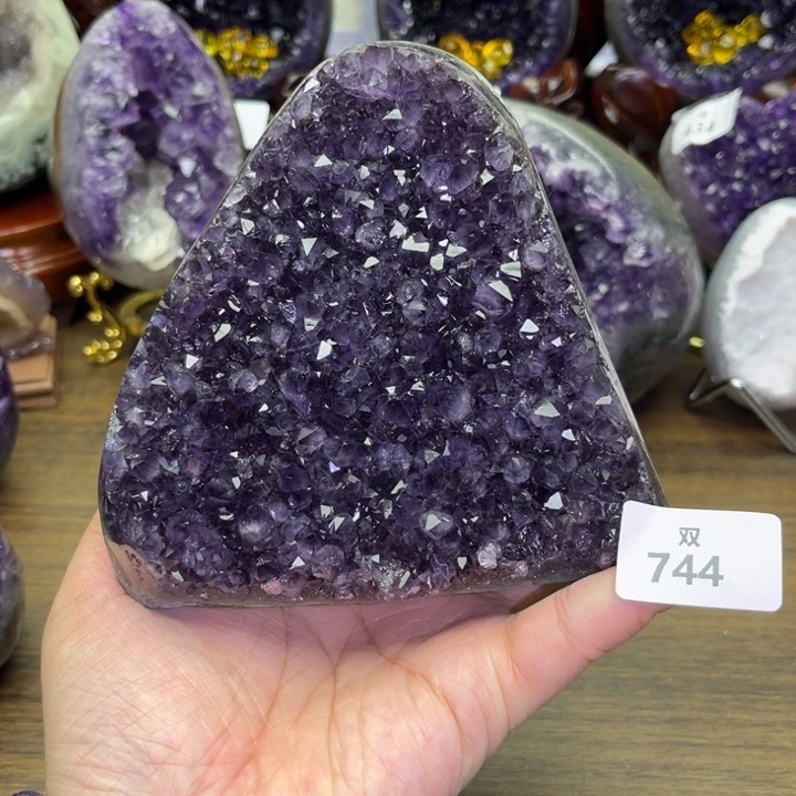 大型摆件（非配饰）未镶嵌水晶