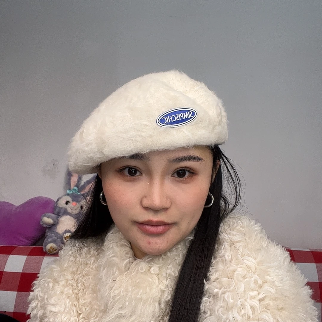 羊毛混纺涤纶（聚酯纤维）会掉毛兔毛