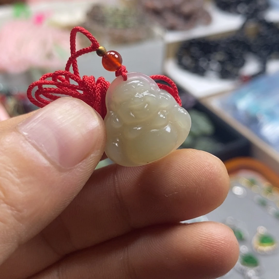 和田玉未镶嵌吊坠(不含链)处理佛20×20mm