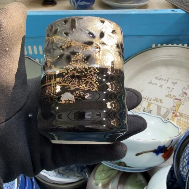 瓷片蔡**_开播啦…开播啦！