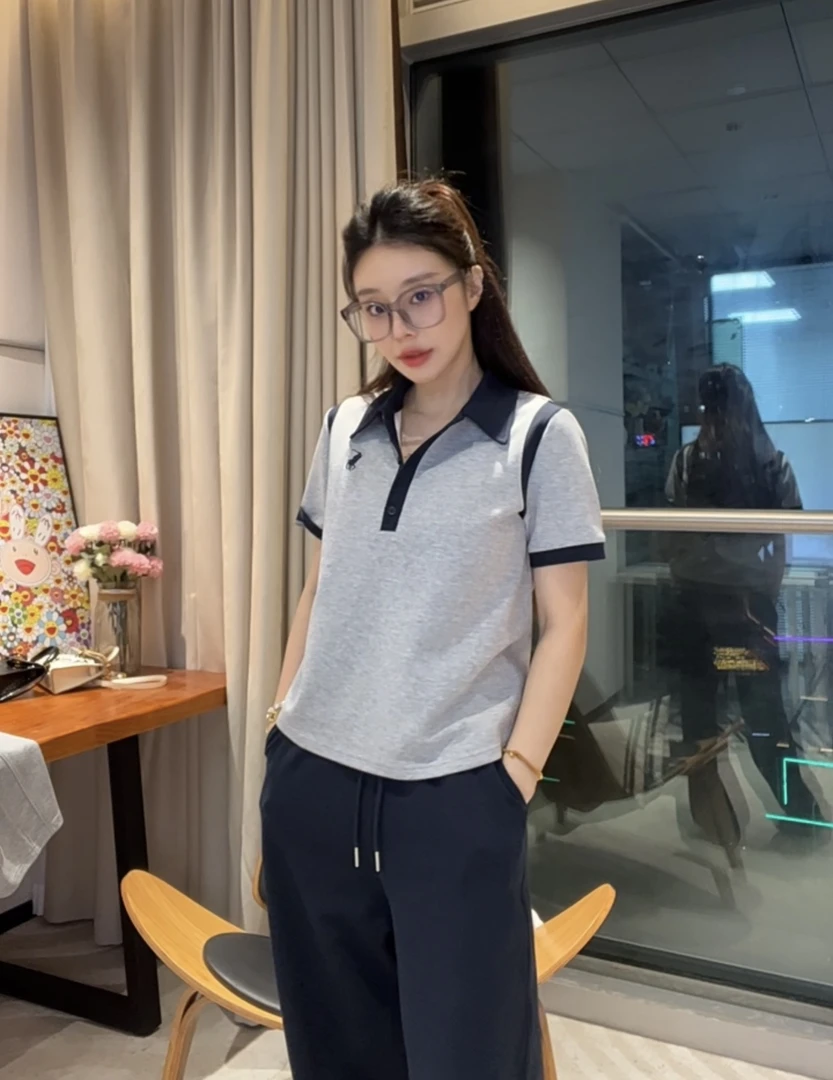 沐沐专属 2025夏季新款刺绣设计简约风显瘦显肤白穿搭套装25L075