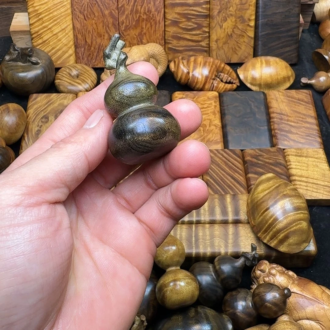 楠木金丝楠木无事牌